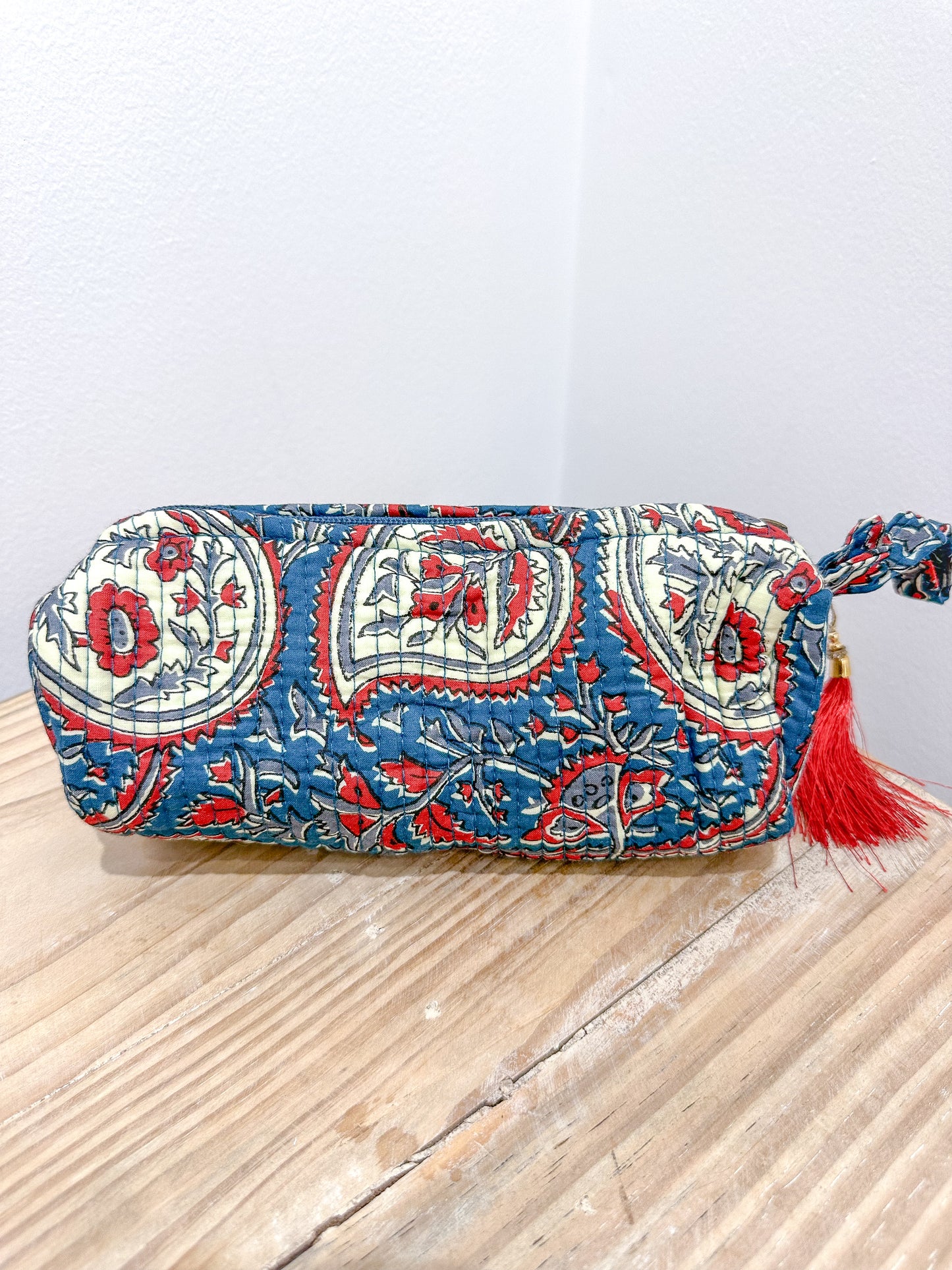Estuche étnico