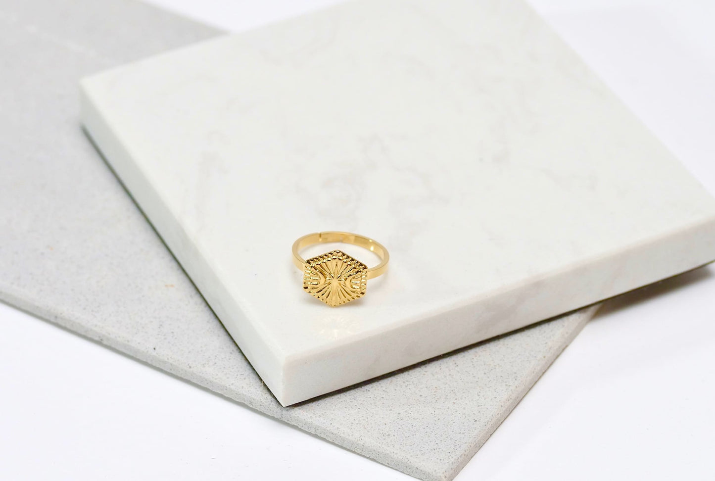 Anillo Agra