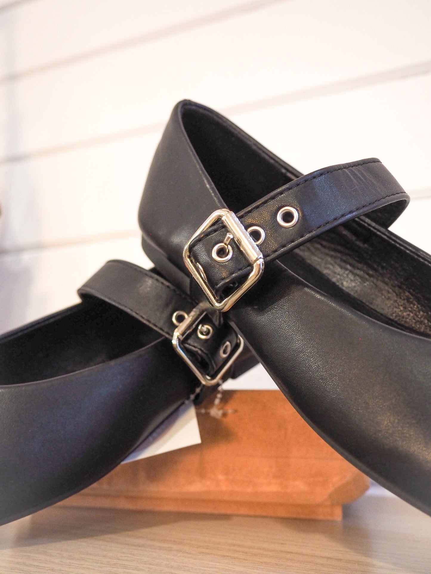 Ballerinas Buckles
