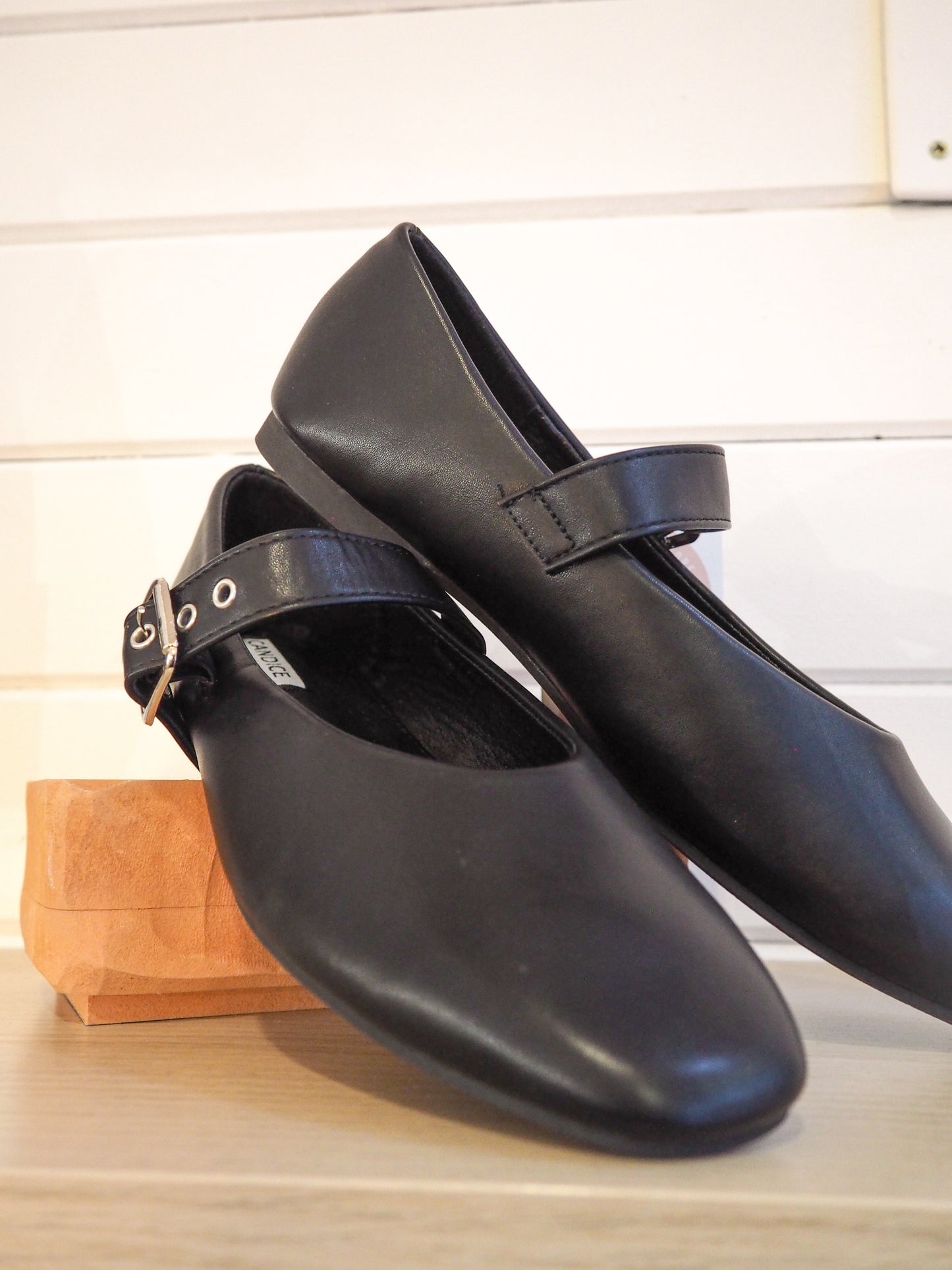 Ballerinas Buckles