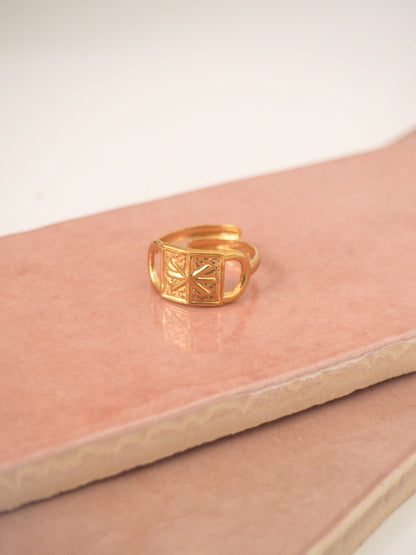 Anillo Agnes