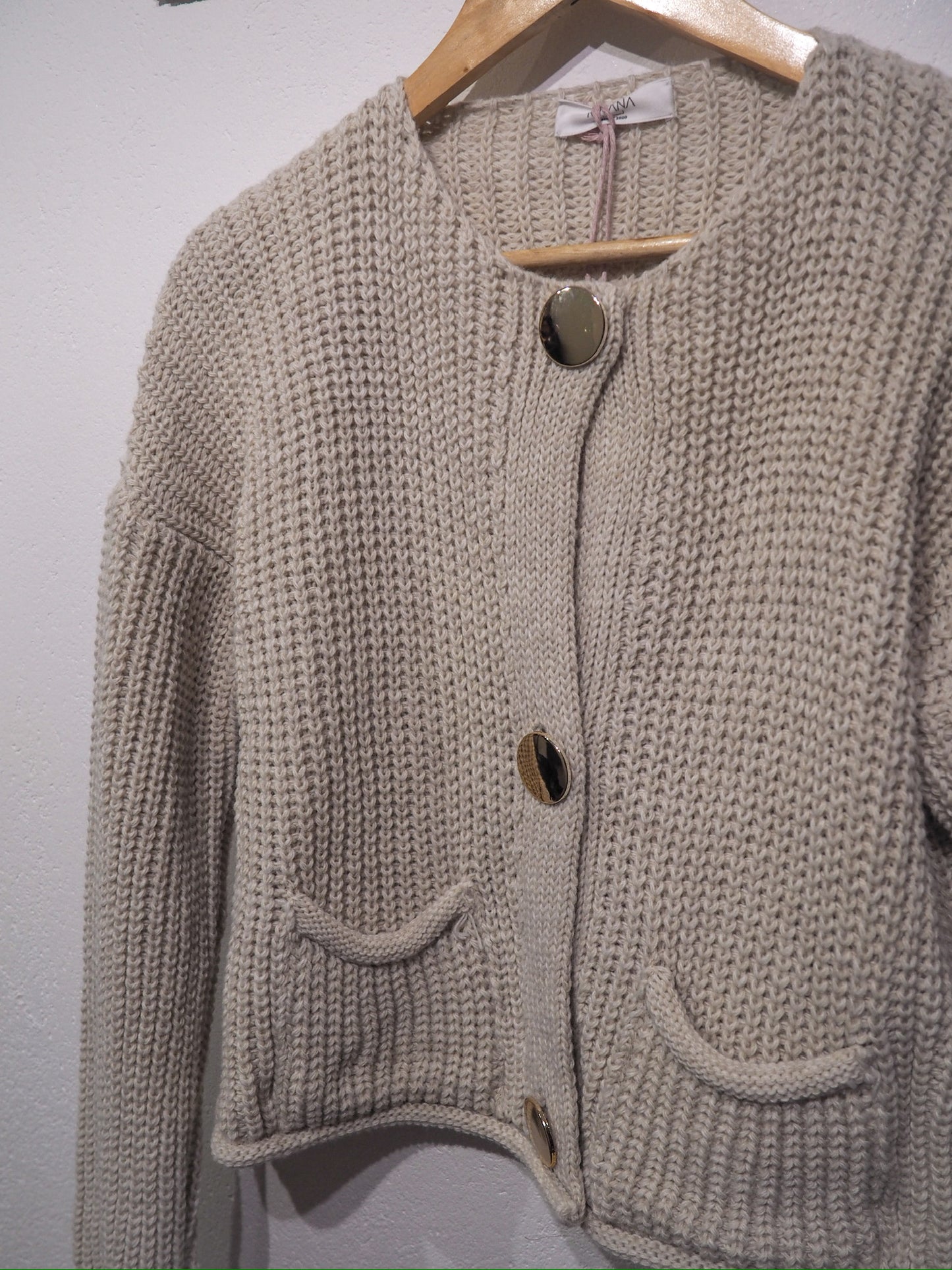 BUTTON KNITTED JACKET